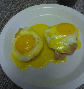 Low Carb Eggs Benedict alternative